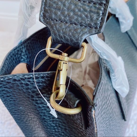 Barneys New York 
100%  Leather Satchel black - Picture 6 of 13